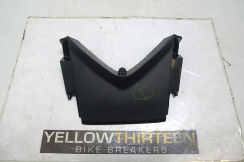 Honda cbr125r cowl center - , rr