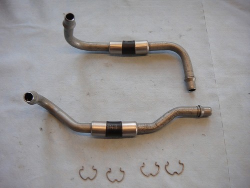 Buell 1125 2009 oil lines - r,