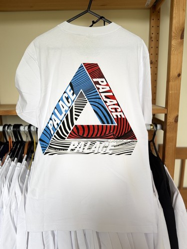 Palace white shirt - t-shirt, (s)