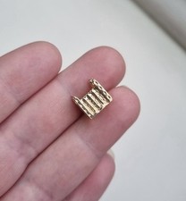 9ct Hallmarked Rose Yellow Gold Clogau Milestones Tower Of London Charm Bead 2.2