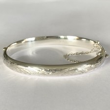 Sterling Silver Oval Bangle