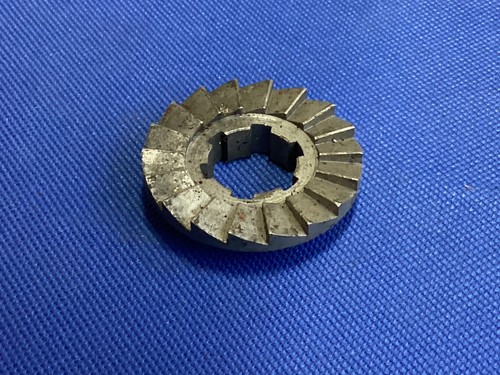 Triumph 650 750 - 750, t160