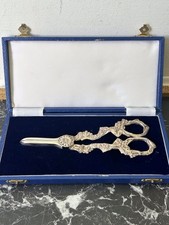 Vintage Collectible Grape Shears In Lined Case