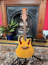 Ovation Celebrity MCS 148 Mandolin with softcase gigbag