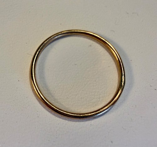 9ct solid yellow gold skinny - 9ct,