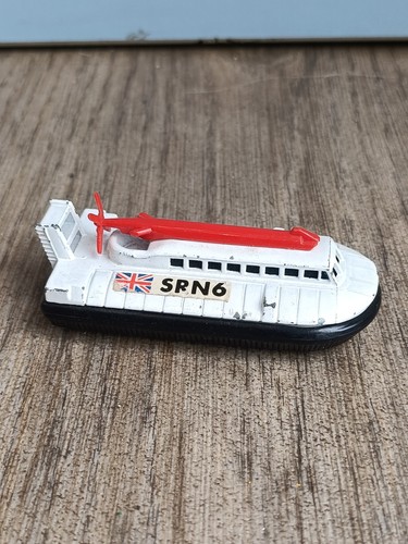 Matchbox srn6 hovercraft 1972 - srn6,