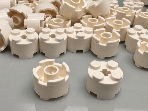 Lego brick 2x2 round 3941 - 2x2,