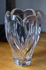 MARQUIS BY WATERFORD CRYSTAL FLOWER VASE HEIGHT 17CM PERFECT