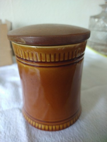Prinknash abbey pottery - abbey,