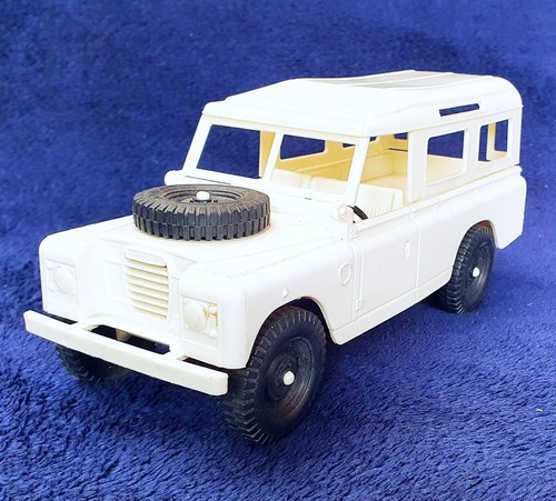 Verve italy land rover - verve, 1:18