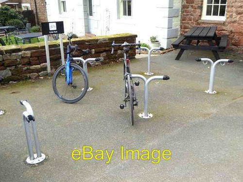 Photo 6x4 pedalo - pedalo, stands