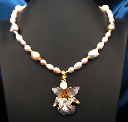 Large baroque pearl white - pearl,