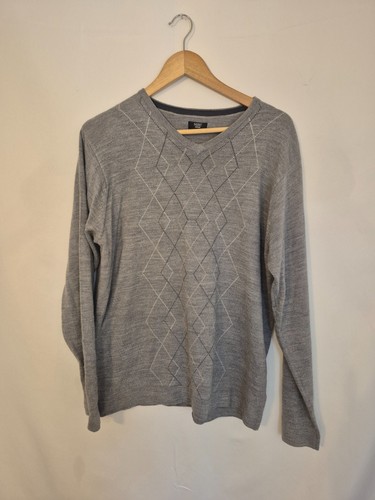 Next size grey argyle - m,