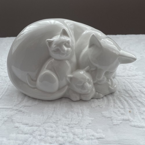 Moments coalport mothers - by, "mothers