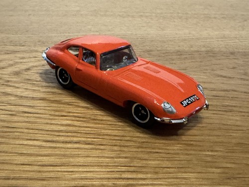 Orange 1961 - matchbox, )