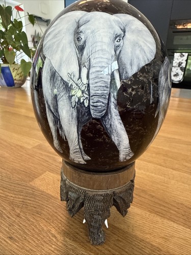 Hand painted ostrich egg - hand,