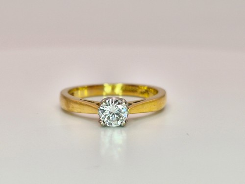 18ct yellow gold - gold, diamond