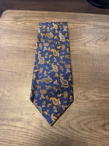 Hilditch key navy - key, paisley