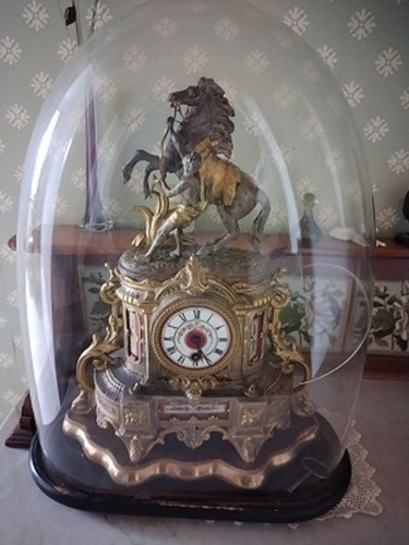 Set french metal figural - of,