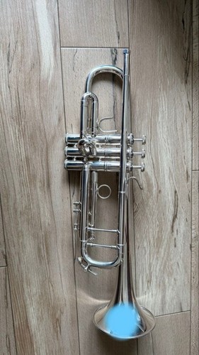 Bach trumpet stradivarius - trumpet,