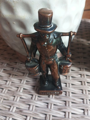 Hummel statue - hummel,