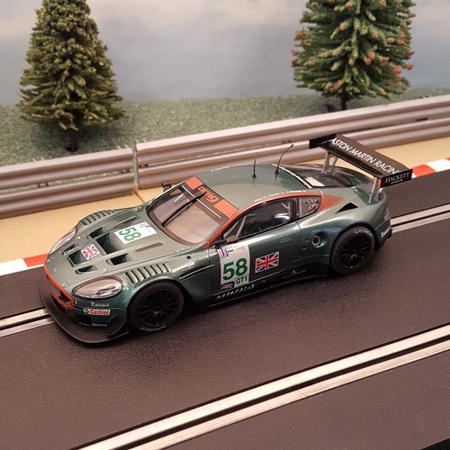 Scalextric c2758 aston martin - scalextric,