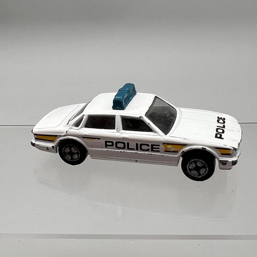 Corgi juniors jaguar xj6 xj40 - juniors,