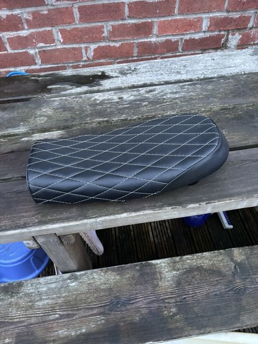 Universal motorcycle seat flat - universal,