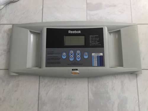 Reebok fusion display - display, console