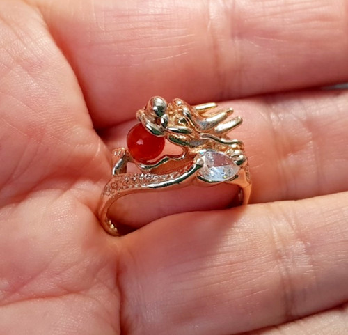 9ct gold ruby - gold,