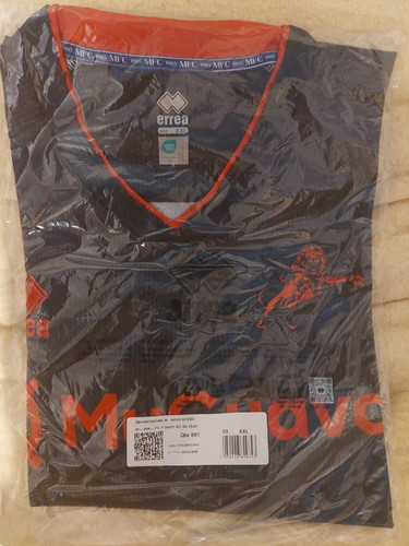 Millwall 2025 3rd shirt xxl - millwall,