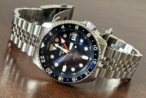 Seiko sports sbsc003 - seiko, gmt