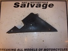 SUZUKI GSXR 750 2000 - 2003 Y K1 K2 K3:INNER FAIRING:USED MOTORCYCLE PARTS