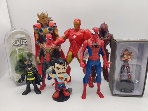 Marvel figure bundle - dc,