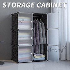 Modern Minimalist Closet