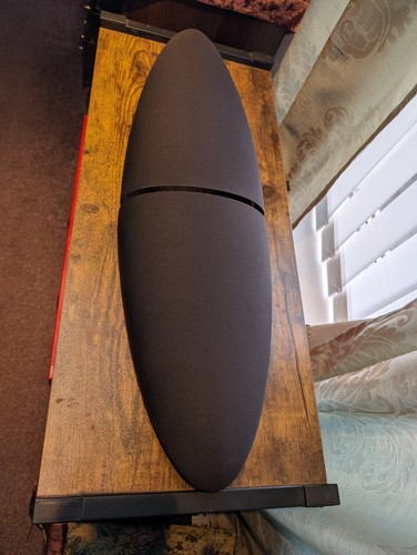 Bowers and wilkins zeppelin - and,