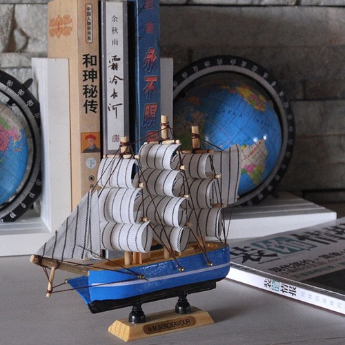 Sailing model ornament boat - ,