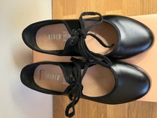 BLOCH tap shoes size uk3