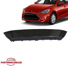 Front Upper Bumper Grille