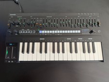 Donner L1 Analogue Synth plus