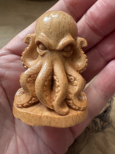 Amazing small carved wooden - amazing,
