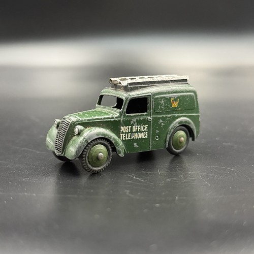 Vintage dinky toys 261 green - vintage,