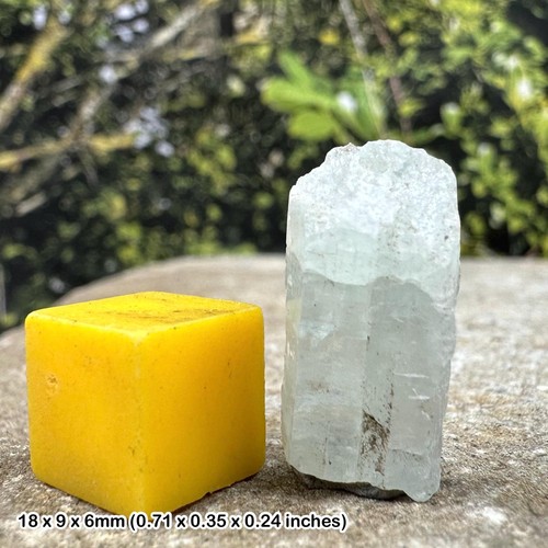 Beryl crystal brazil - crystal,