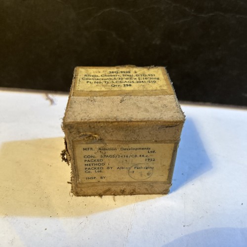 Aircraft rivets 28q - rivets, /9525