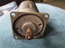UNKNOWN MILITARY SMALL  ELECTRIC MOTOR REF: 5U/5669