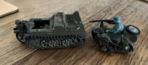 Xvintage britains german - 2,