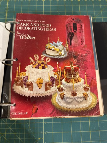 Lot wilton cake - lot,