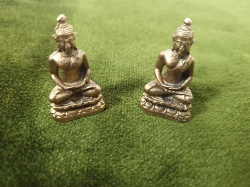 Pair vtg brass small - pair,
