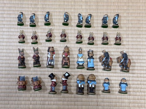 Alice wonderland chess set - wonderland,