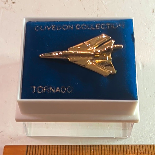 Clivedon collectables tornado - clivedon,